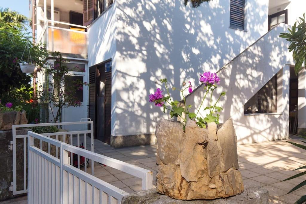 Buena Vista Malinska #1 Apartamento Exterior foto